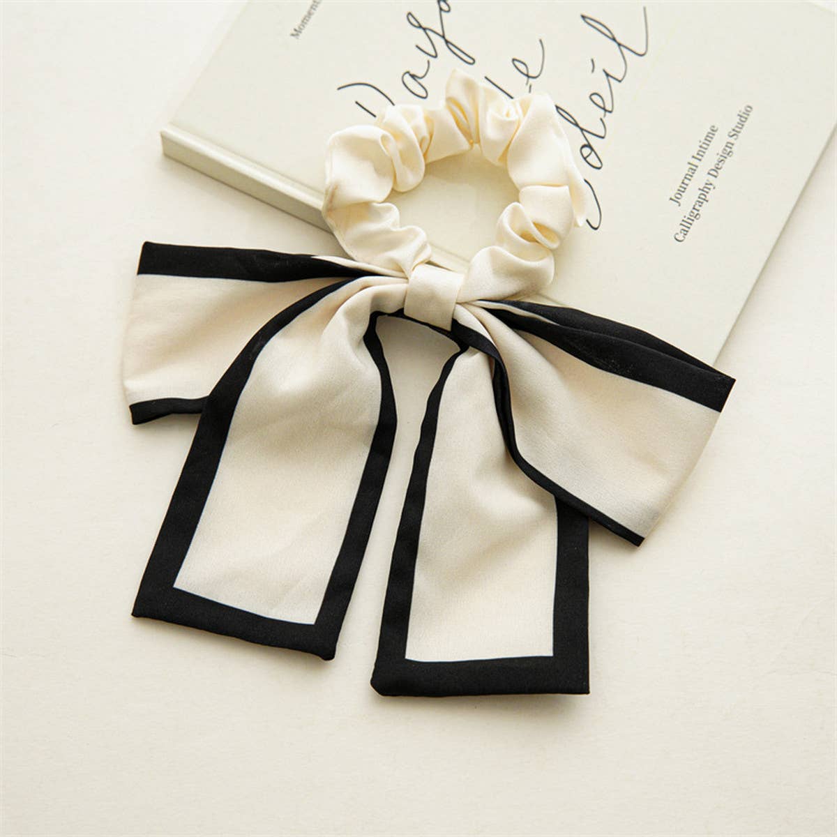 Bow Hair Tie (White)